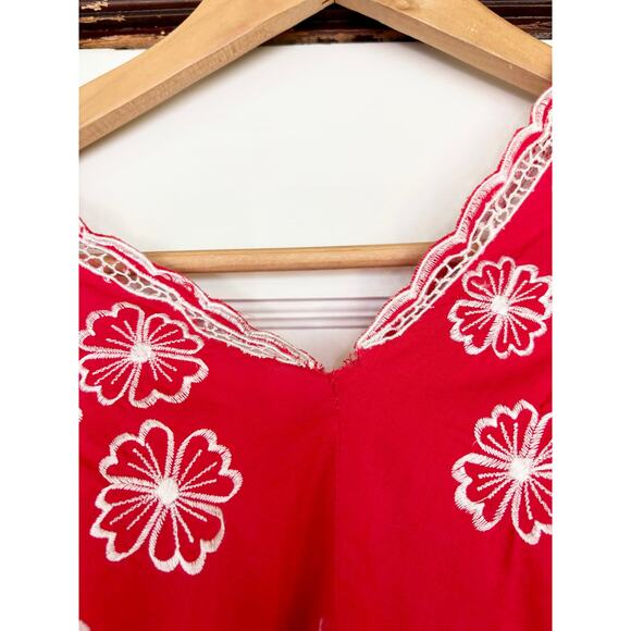 Vintage Handmade Red & White Floral Crochet Cotton Matching Set- Size Small - Picture 2 of 4
